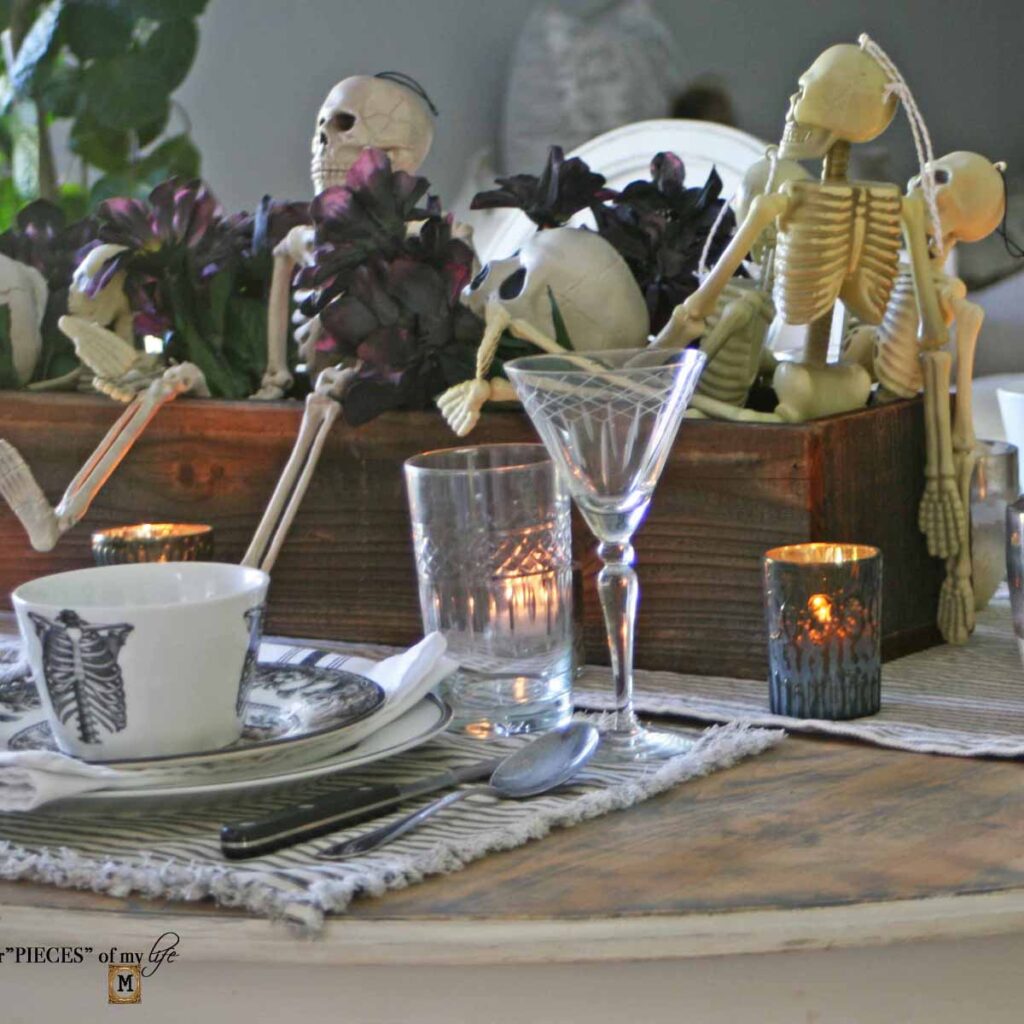Bone appetite Halloween tablescape