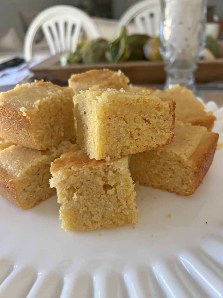 The easiest and most delicious cornbread recipe