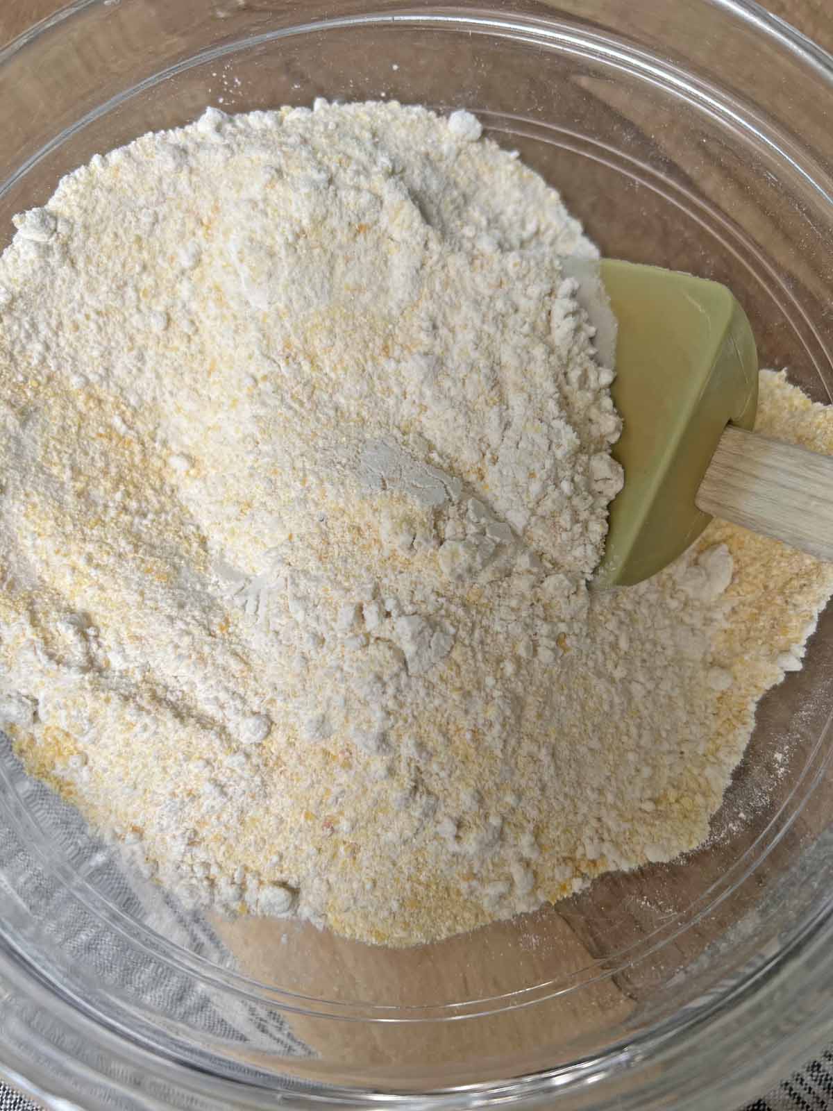 The easiest and most delicious cornbread recipe dry ingredients mixed