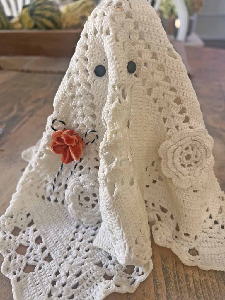 How to transform a thrifted Doily into Casper the friendly ghost for Halloween DIY with embellishments